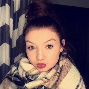 Meet your Posher, Jada